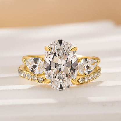 ✨ Sparkling Teardrop Rhinestone Ring – Adjustable Open Band in Gold & Silver Tones 💍💖